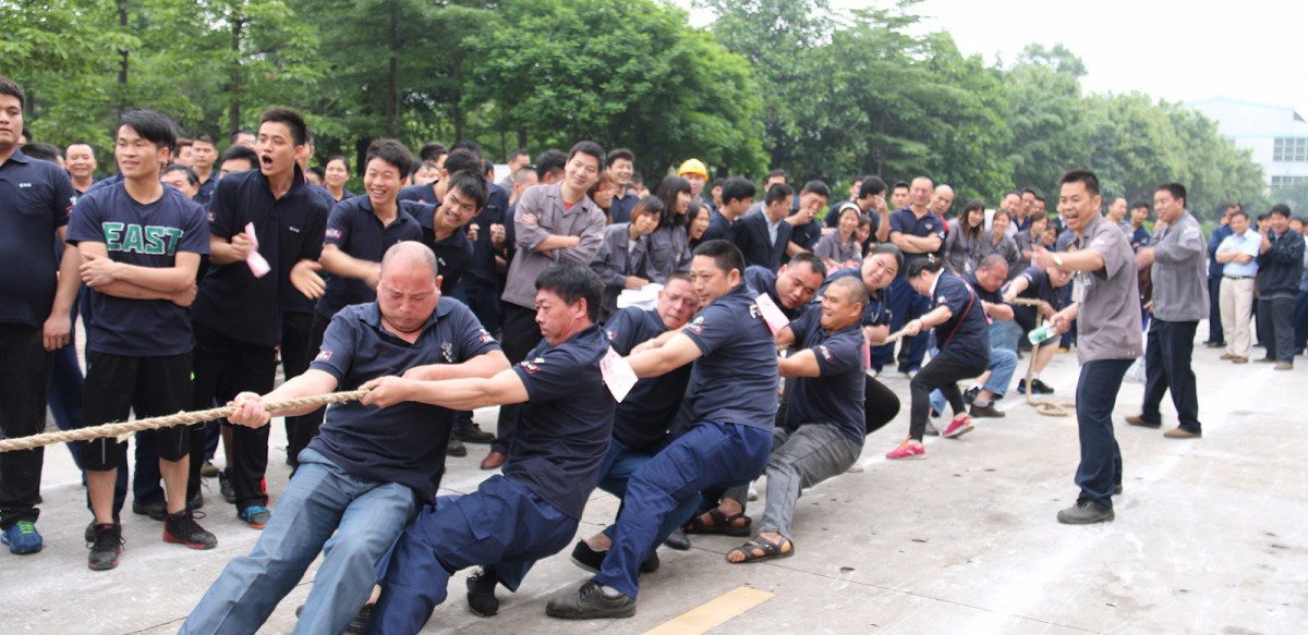 Employee‘s Tug-of-War